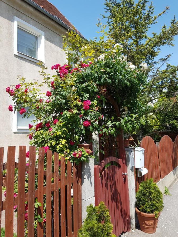 Ferienwohnung Korneuburg Bei Wien -1 Dış mekan fotoğraf