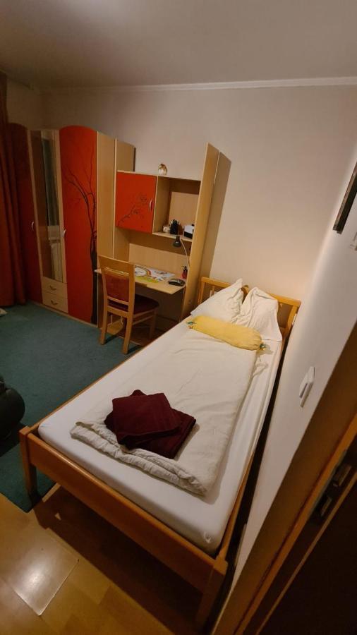 Ferienwohnung Korneuburg Bei Wien -1 Dış mekan fotoğraf